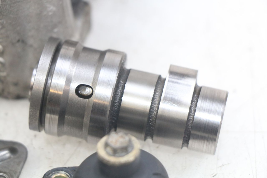 photo de CYLINDER HEAD PEUGEOT ELYSEO 125 (1999 - 2004) - Zoom on usage condition