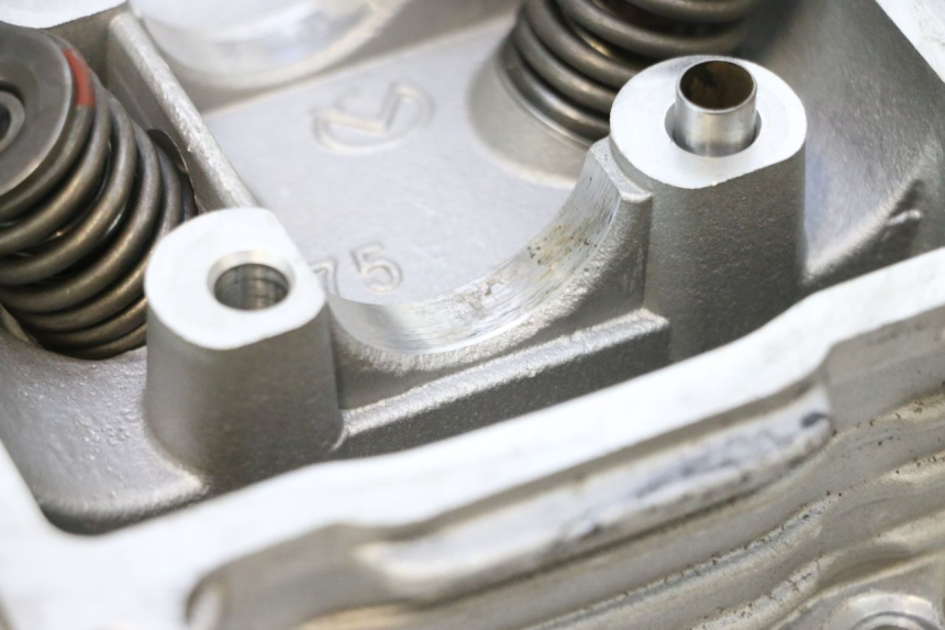 photo de CYLINDER HEAD JM MOTORS EVOLIS 4T 50 (2018 - 2022) - Alternative perspective