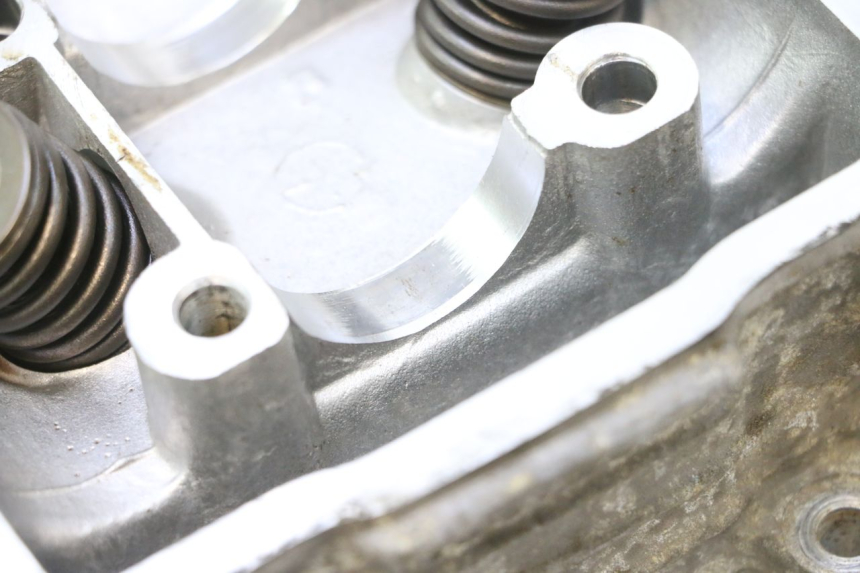 photo de CYLINDER HEAD JM MOTORS F45i 4T 50 (2020 - 2023) - Alternative perspective
