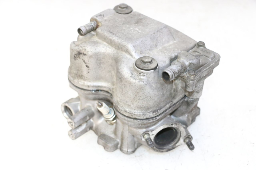 photo de Cylinder head HONDA FES S-WING SWING ABS 125 (2007 - 2015) - Component detail