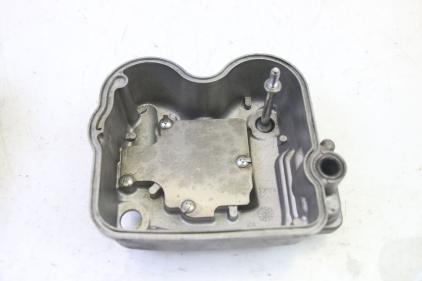 photo de Cylinder head HONDA FES S-WING SWING ABS 125 (2007 - 2015) - Additional view of the item