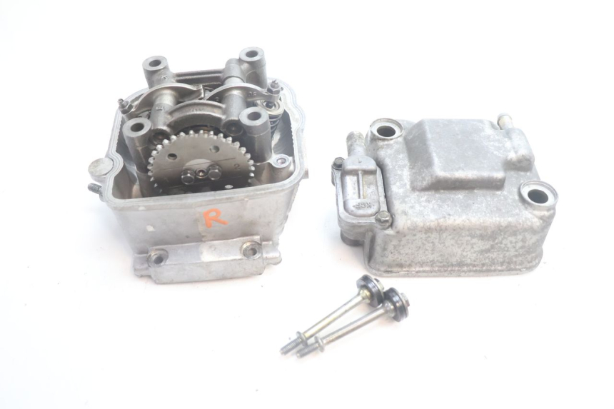 photo de Cylinder head HONDA FES S-WING SWING ABS 125 (2007 - 2015) - Main view
