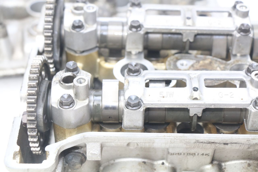 photo de CYLINDER HEAD YAMAHA FJR ABS 1300 (2006 - 2012) - Component zoom