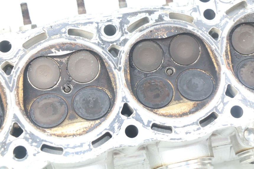 photo de CYLINDER HEAD YAMAHA FJR ABS 1300 (2006 - 2012) - Zoom on usage condition