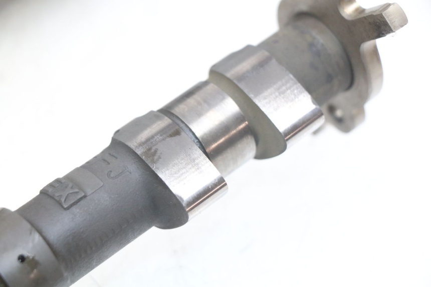 photo de CYLINDER HEAD HONDA FJS SILVERWING SILVER WING 400 (2009 - 2016) - Spare part profile view