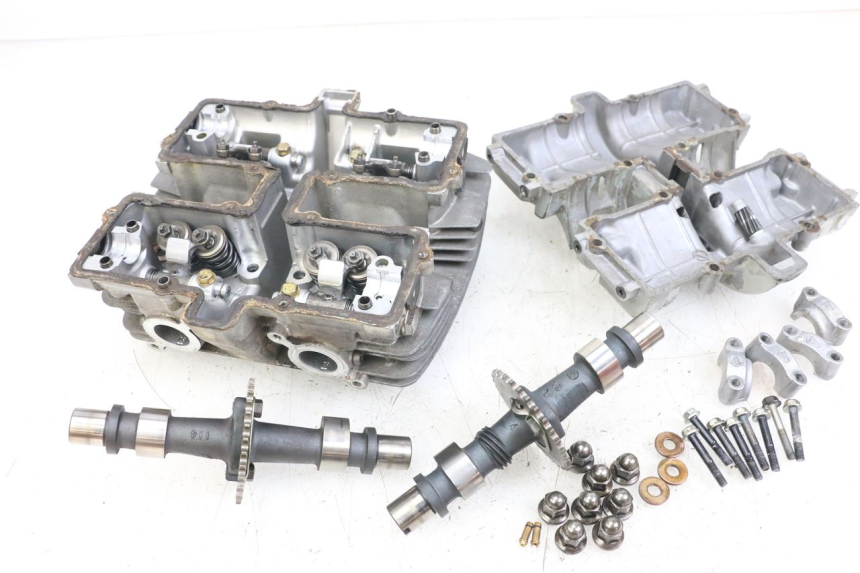 photo de CYLINDER HEAD SUZUKI GSX E 250 (1982 - 1983) - Main view