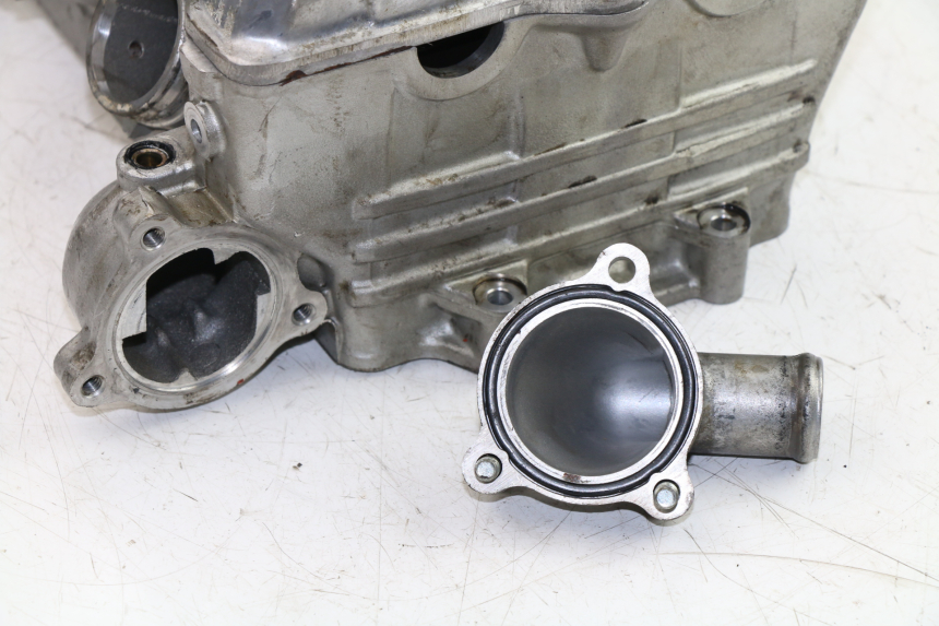 photo de CYLINDER HEAD HONDA CBR F 600 (1991 - 1994) - Component zoom