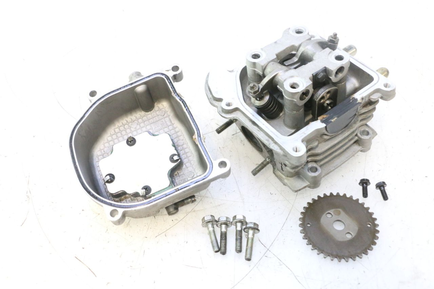 photo de CYLINDER HEAD PEUGEOT KISBEE 4T 50 (2018 - 2022) - Main view