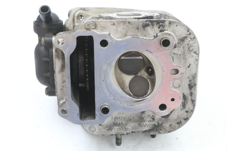 photo de CYLINDER HEAD RENAULT KOURANOS 125 (2001 - 2004) - Distinctive features