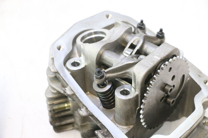 photo de CYLINDER HEAD PIAGGIO LIBERTY IGET S 125 (2016 - 2020) - Surface and material condition