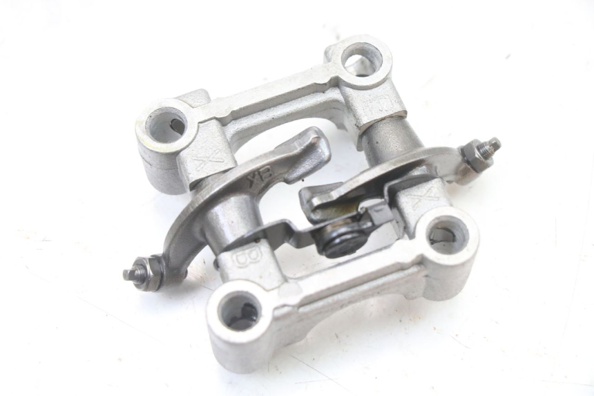 photo de CYLINDER HEAD LONGJIA SHARPY 125 (2020 - 2024) - Technical close-up