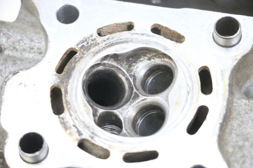 photo de CYLINDER HEAD YAMAHA NEOS NEO'S 4T 50 (2008 - 2016) - Surface and material condition