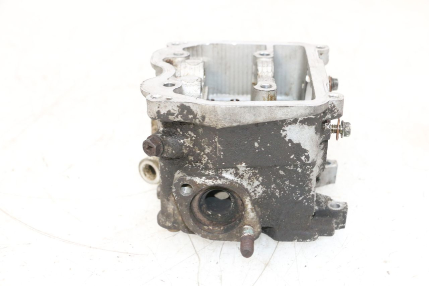 photo de CYLINDER HEAD YAMAHA NEOS NEO'S 4T 50 (2008 - 2016) - Fixing points details