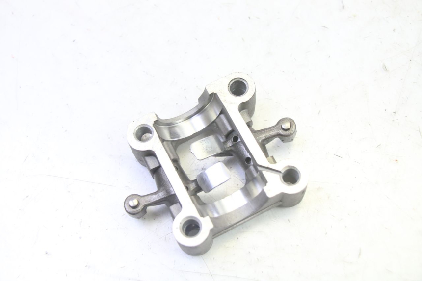 photo de CYLINDER HEAD KYMCO LIKE 4T 50 (2019 - 2025) - Alternative angle
