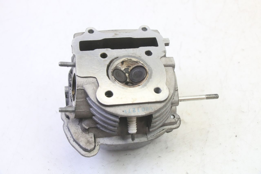 photo de CYLINDER HEAD KYMCO LIKE 4T 50 (2019 - 2025) - Fixing points details