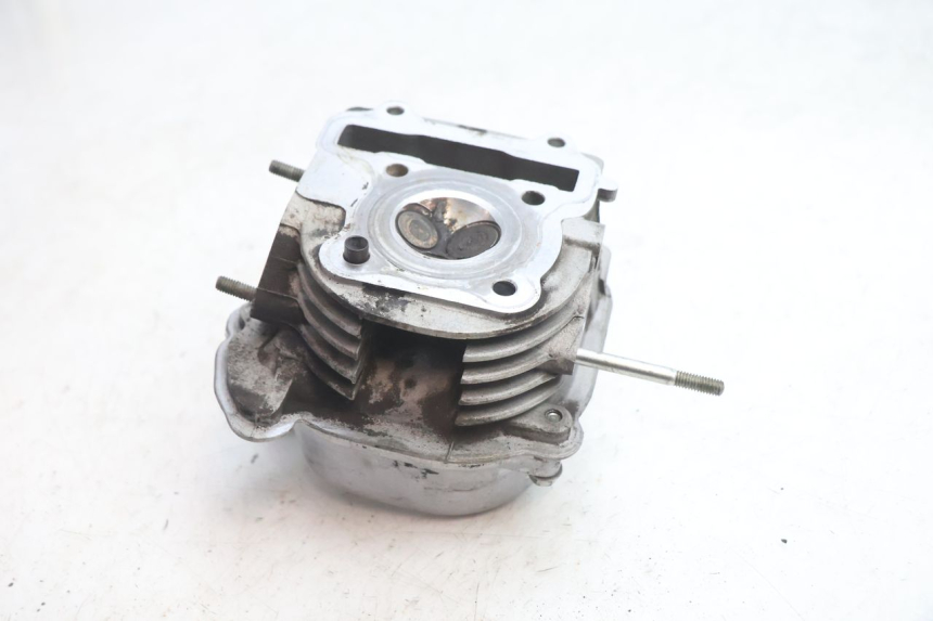 photo de CYLINDER HEAD KYMCO LIKE 4T 50 (2019 - 2025) - Component detail