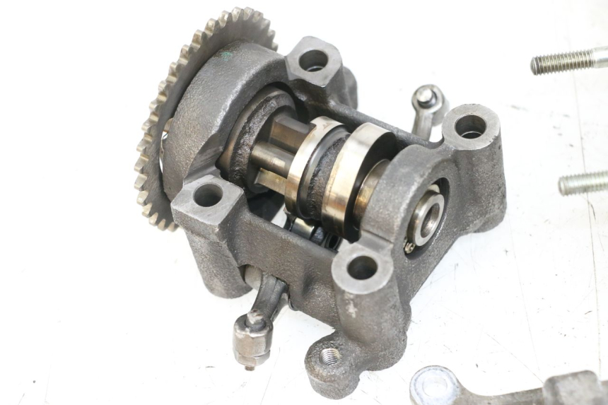 photo de CYLINDER HEAD HONDA NHX LEAD 110 (2008 - 2010) - High-resolution close-up