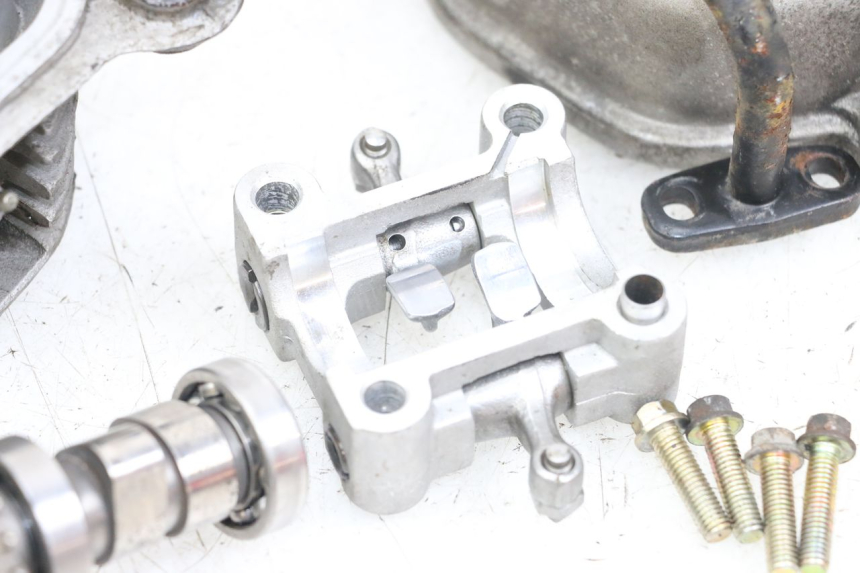 photo de CYLINDER HEAD SYM ORBIT 50 (2008 - 2010) - Focus on structure