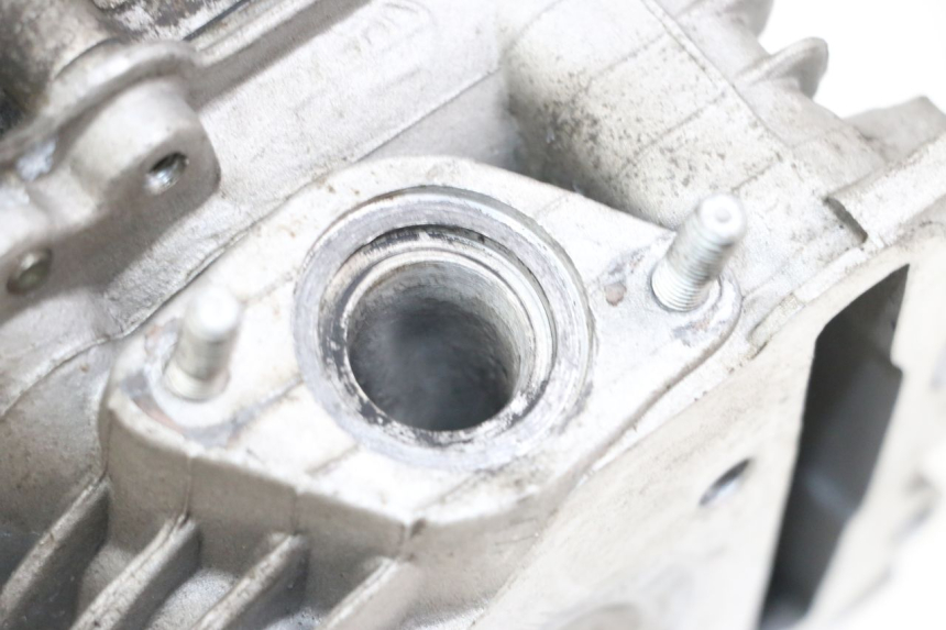 photo de CYLINDER HEAD SYM ORBIT 50 (2008 - 2010) - Alternative perspective