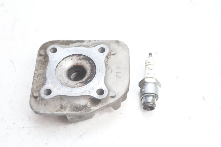 photo de CYLINDER HEAD IMF INDUSTRIE PACH 2T 50 (2009 - 2013) - Alternative perspective