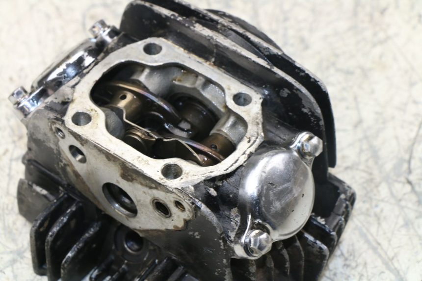 photo de CYLINDER HEAD PANTHERA PANTHERA 110 (2010 - 2017) - Fixing points details