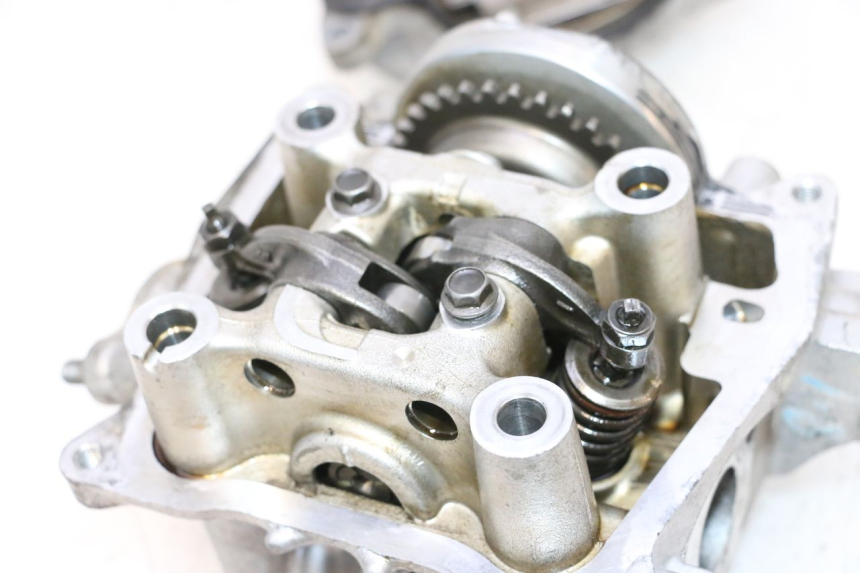 photo de CYLINDER HEAD HONDA PCX (JF57/JF64) 125 (2014 - 2018) - High-resolution close-up