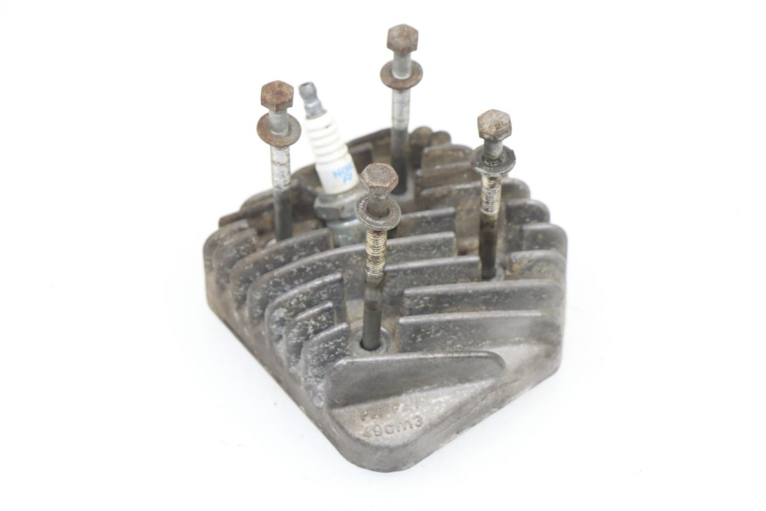 photo de CYLINDER HEAD PEUGEOT TREKKER TKR 50 (2005 - 2014) - Alternative perspective