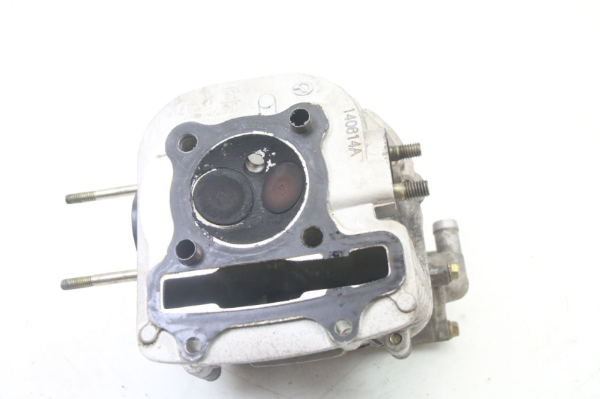 photo de CYLINDER HEAD PEUGEOT VIVACITY 125 (2010 - 2017) - Alternative perspective