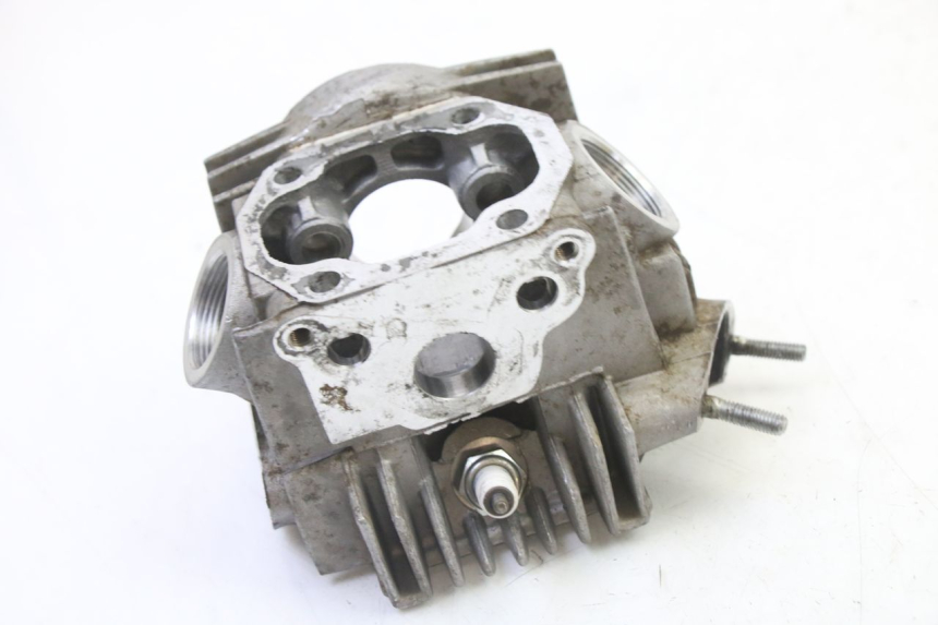 photo de CYLINDER HEAD APOLLO RFZ 125 - Distinctive features