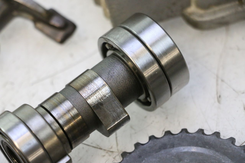 photo de CYLINDER HEAD APOLLO RFZ 125 - Alternative perspective