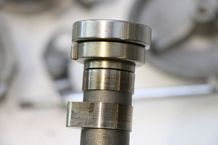 photo de CYLINDER HEAD APOLLO RFZ 125 - Surface and material condition