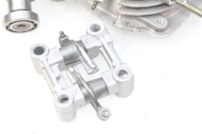 photo de CYLINDER HEAD TNT MOTOR ROMA 10' 4T 50 (2007 - 2018) - Fixing points details