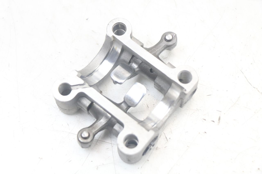 photo de CYLINDER HEAD TNT MOTOR ROMA 10' 4T 50 (2007 - 2018) - Distinctive features