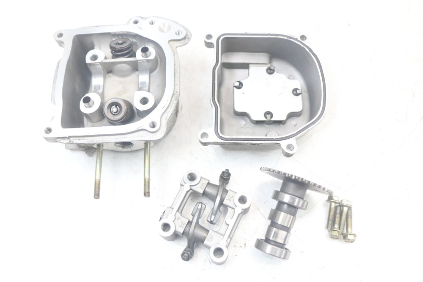 photo de CYLINDER HEAD TNT MOTOR ROMA 10' 4T 50 (2007 - 2018) - Product overview