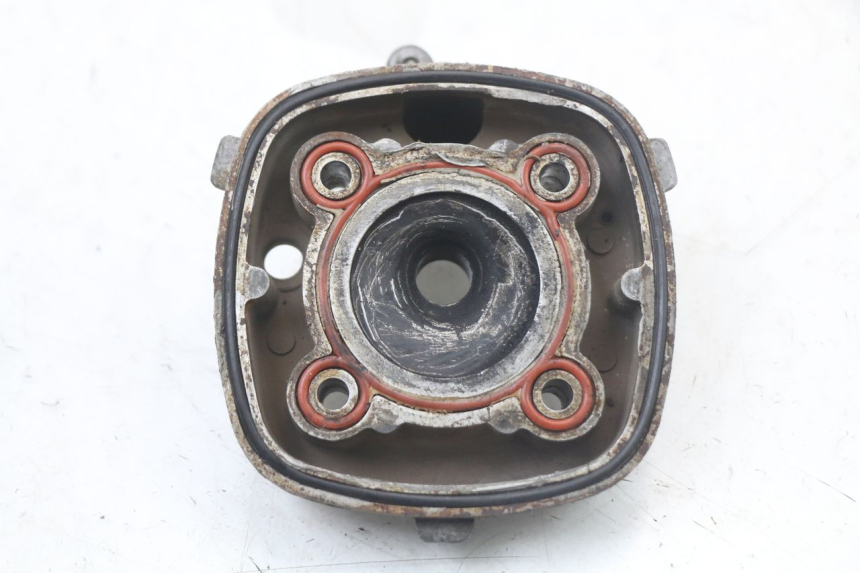 photo de CYLINDER HEAD GILERA RUNNER LC 50 (1997 - 1998) - Technical close-up