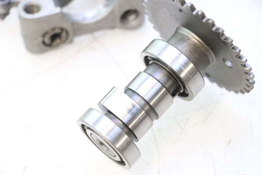 photo de CYLINDER HEAD JM MOTORS SANTANA 50 (2014 - 2023) - Detailed visual inspection