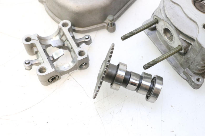 photo de CYLINDER HEAD JM MOTORS SANTANA 50 (2014 - 2023) - Used quality zoom