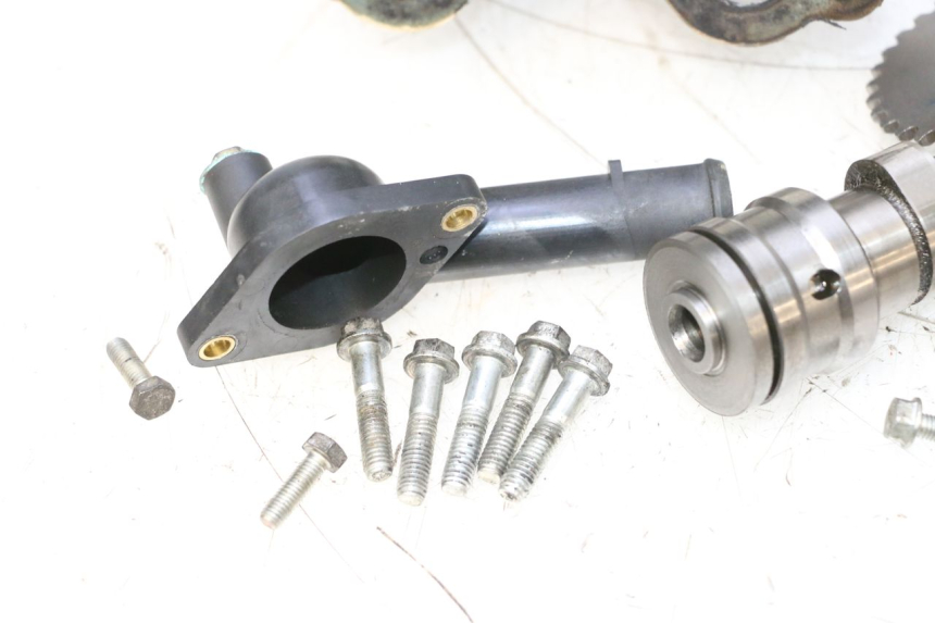photo de CYLINDER HEAD PEUGEOT SATELIS COMPRESSOR K15 125 (2006 - 2009) - Technical close-up