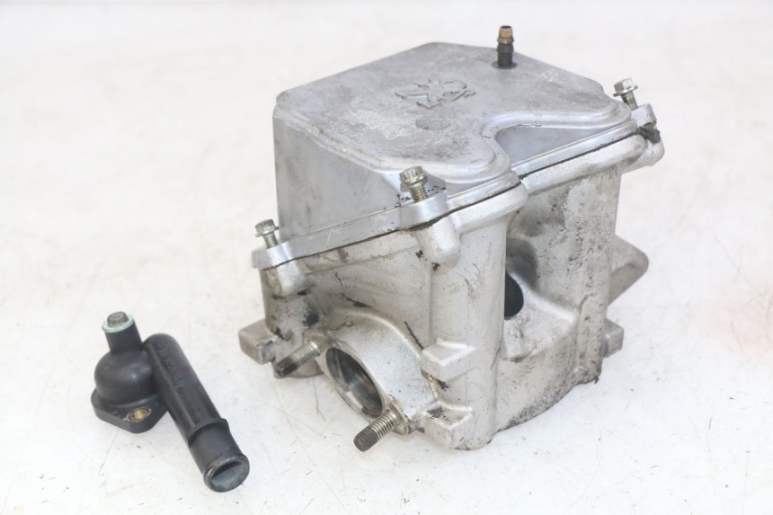 photo de CYLINDER HEAD PEUGEOT SATELIS 125 (2010 - 2012) - Component detail