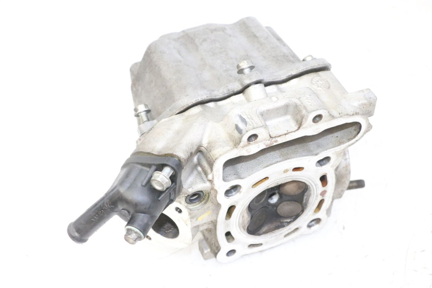 photo de CYLINDER HEAD PEUGEOT SATELIS 125 (2013 - 2018) - Zoom on usage condition