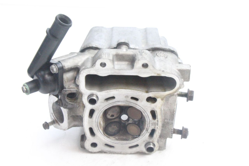 photo de CYLINDER HEAD PEUGEOT SATELIS 125 (2006 - 2009) - Alternative angle