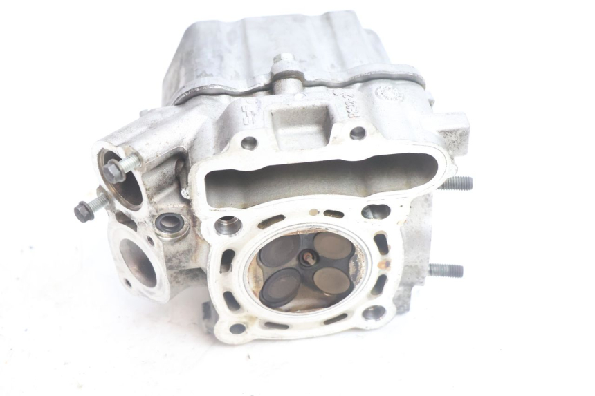 photo de CYLINDER HEAD PEUGEOT SATELIS 125 (2006 - 2009) - Surface and material condition
