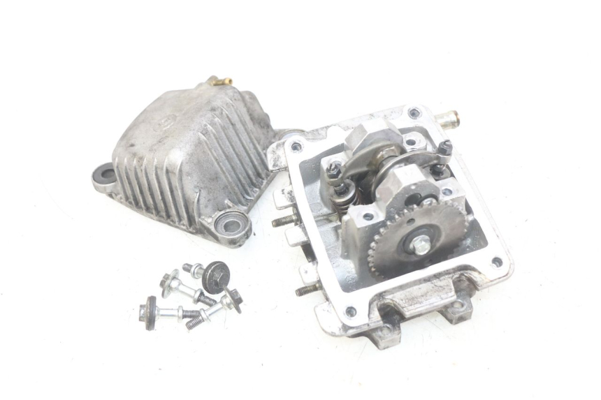 photo de CYLINDER HEAD APRILIA SCARABEO 100 (2003 - 2012) - Additional view of the item