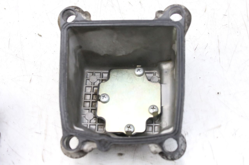 photo de CYLINDER HEAD APRILIA SCARABEO 100 (2003 - 2012) - Zoom on usage condition