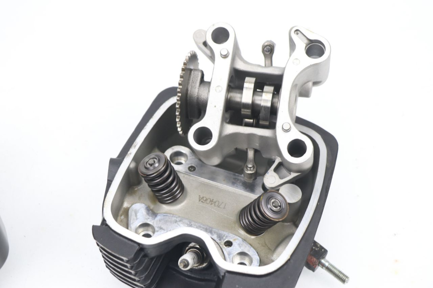 photo de CYLINDER HEAD MASAI SCRAMBLER 125 (2018 - 2020) - Alternative perspective