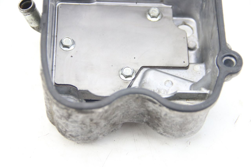 photo de CYLINDER HEAD SUZUKI SIXTEEN 125 (2008 - 2010) - Main view