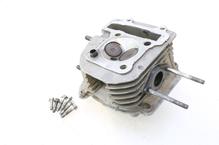 photo de CYLINDER HEAD RAZZO STEED 125 (2012 - 2018) - Component detail
