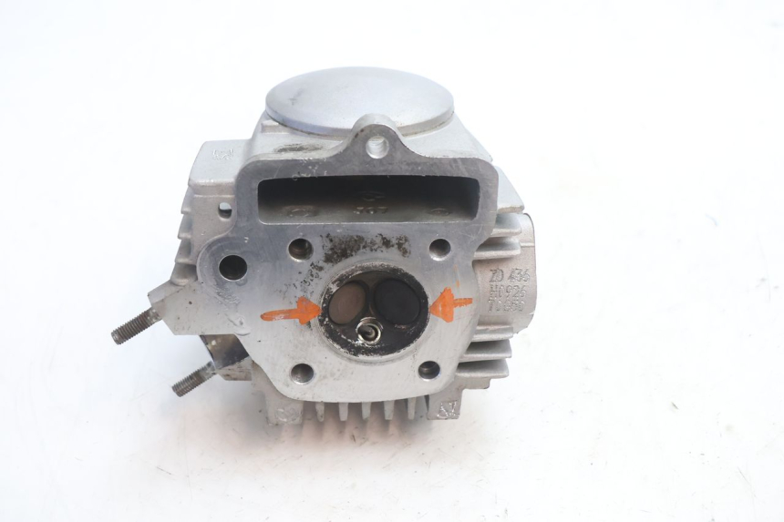 photo de CYLINDER HEAD YAMASAKI STREET 50 (2013 - 2018) - Alternative perspective
