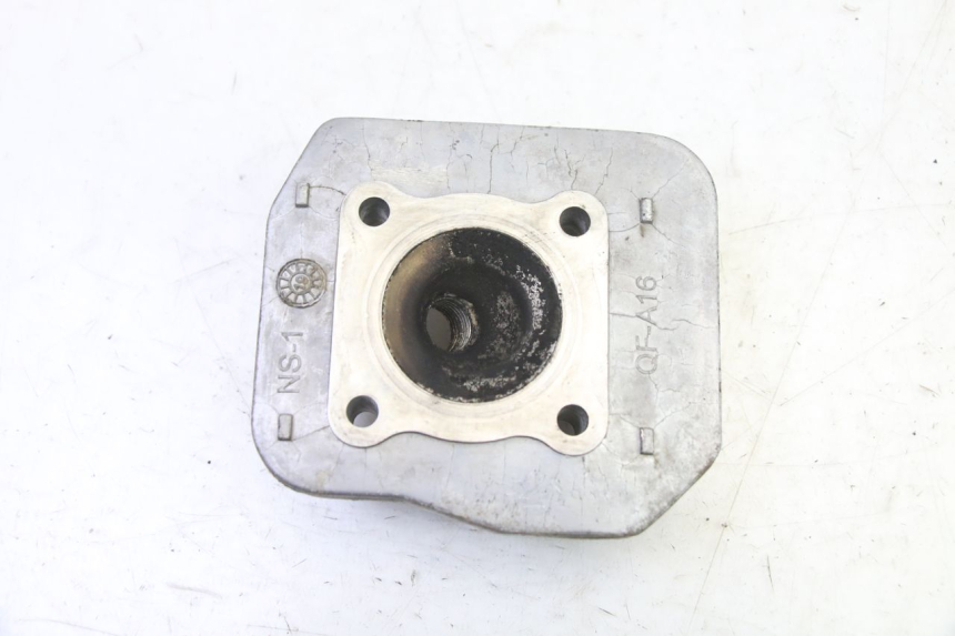 photo de CYLINDER HEAD PEUGEOT STREETZONE I NAKED 2T 50 (2018 - 2020) - Technical close-up