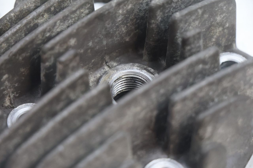 photo de CYLINDER HEAD KYMCO SUPER 8 2T 50 (2007 - 2013) - Zoom on usage condition